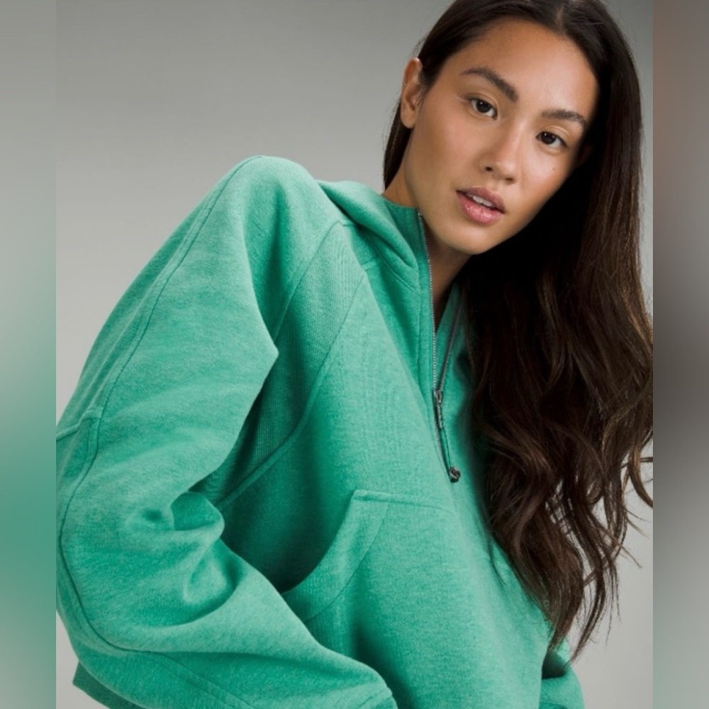 Lululemon Scuba Hoodie size M/L